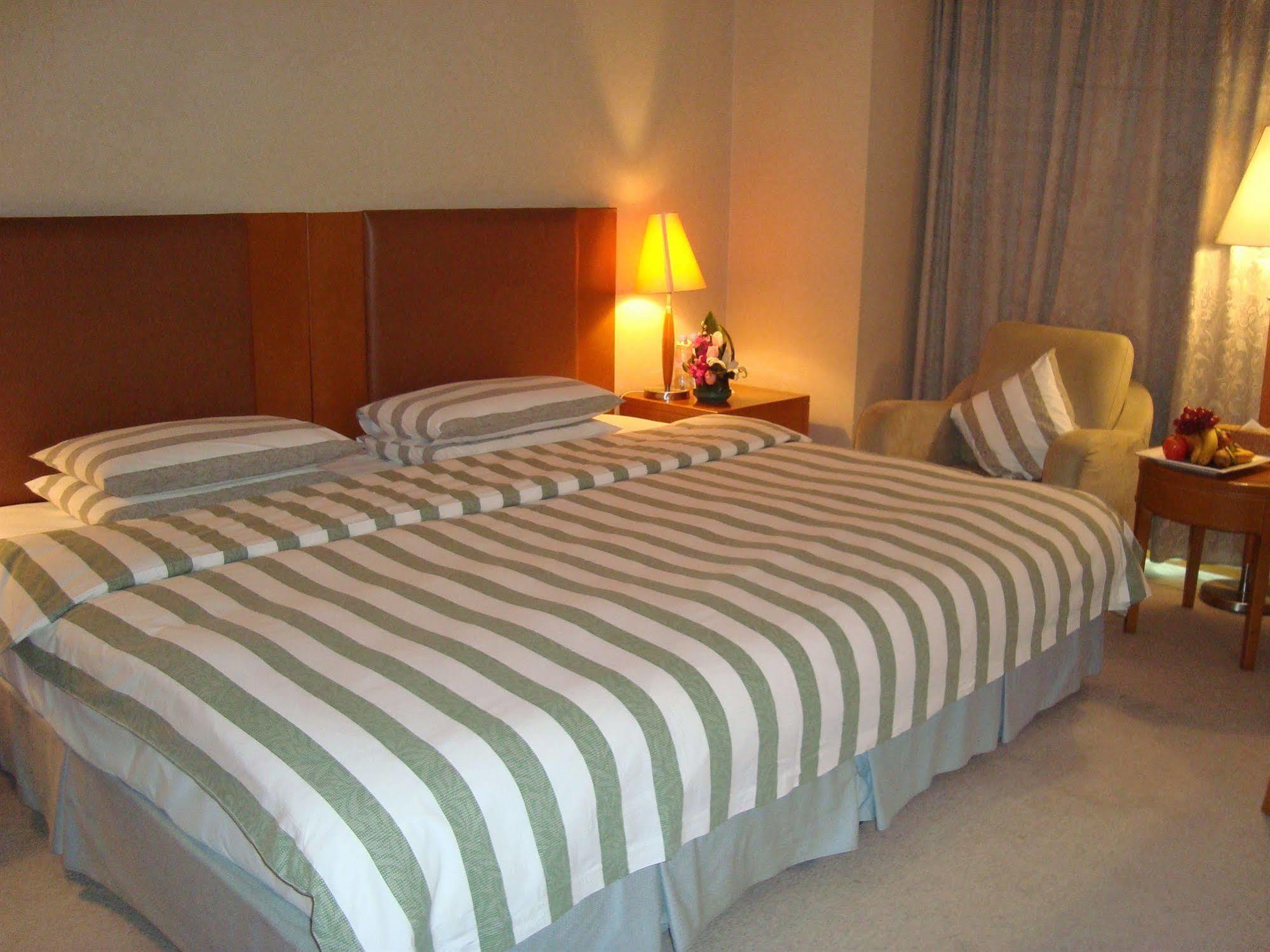 Culture Plaza Hotel Zhejiang Hàng Châu Ngoại thất bức ảnh